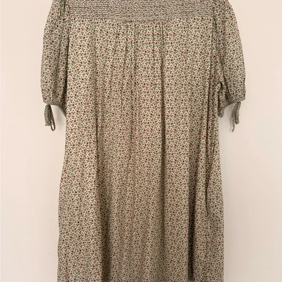 Christy Dawn The Devin Dress | Creme Strawberry - Picture 4 of 7